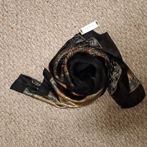 Pashmina Group Elegant shoulder wrap, scarf,or hijab